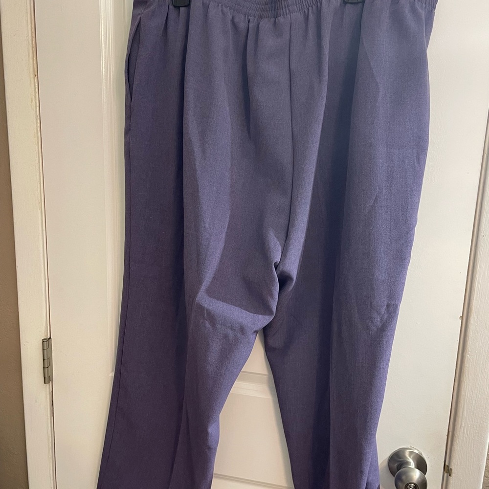 Women’s Light Purple Pants - Picture 5 of 6